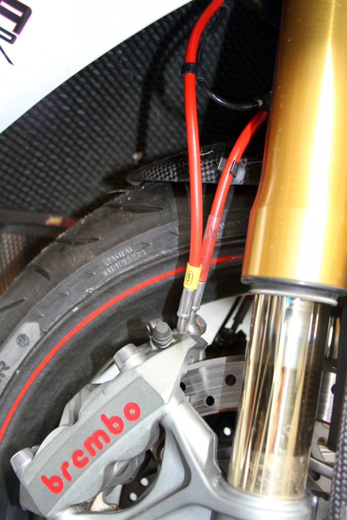 Hel-Performance-Brake-Lines-Bike-Review-1