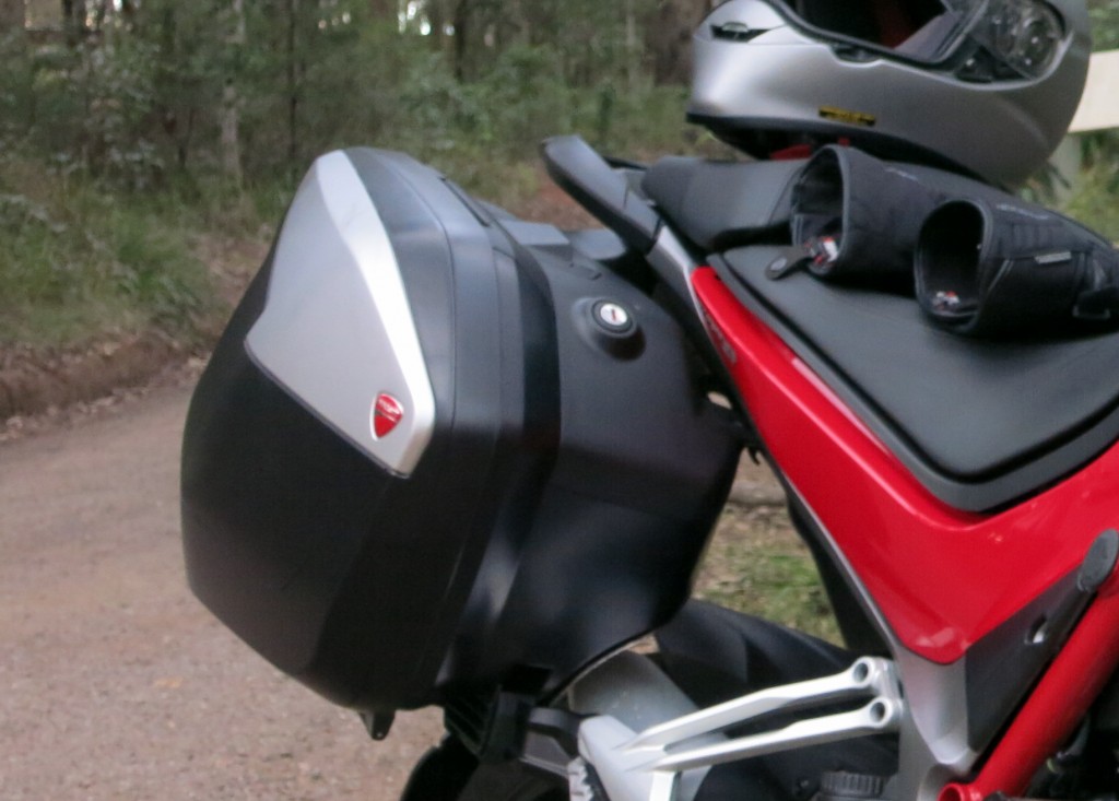 2015 Ducati Multistrada 1200 BikeReview (19)