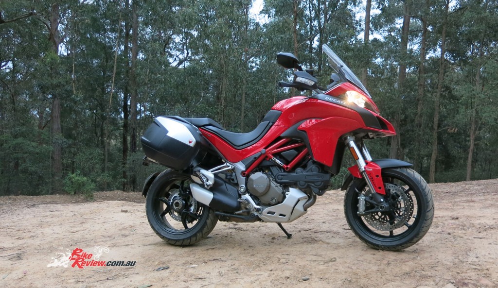 2015-Ducati-Multistrada-1200-BikeReview-(28)