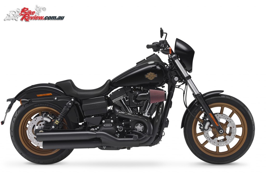 2016-Harley-Davidson-Low-Rider-S-BReview-(6)