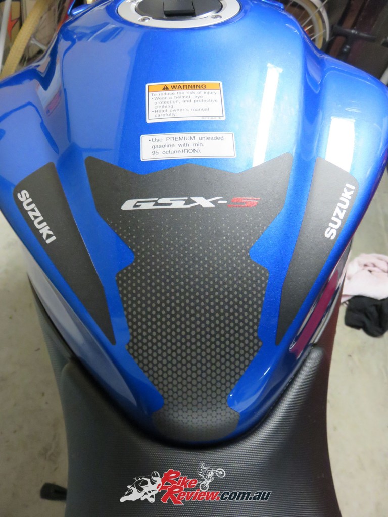 Bike Review GSX-S1000 Suzuki Stickers Decals (15)