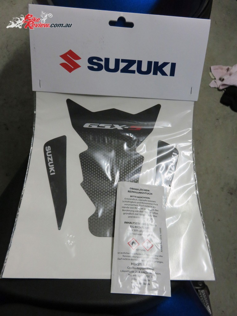 Bike Review GSX-S1000 Suzuki Stickers Decals (8)