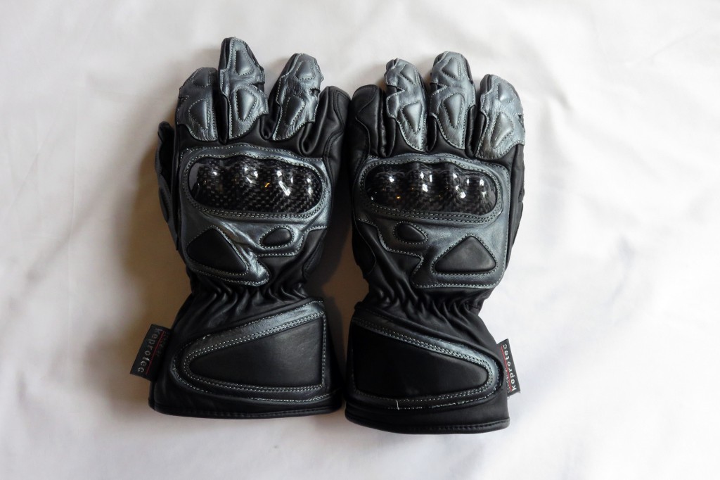 RNT-Leather-Motorcycle-Gloves-BikeReview-(1)