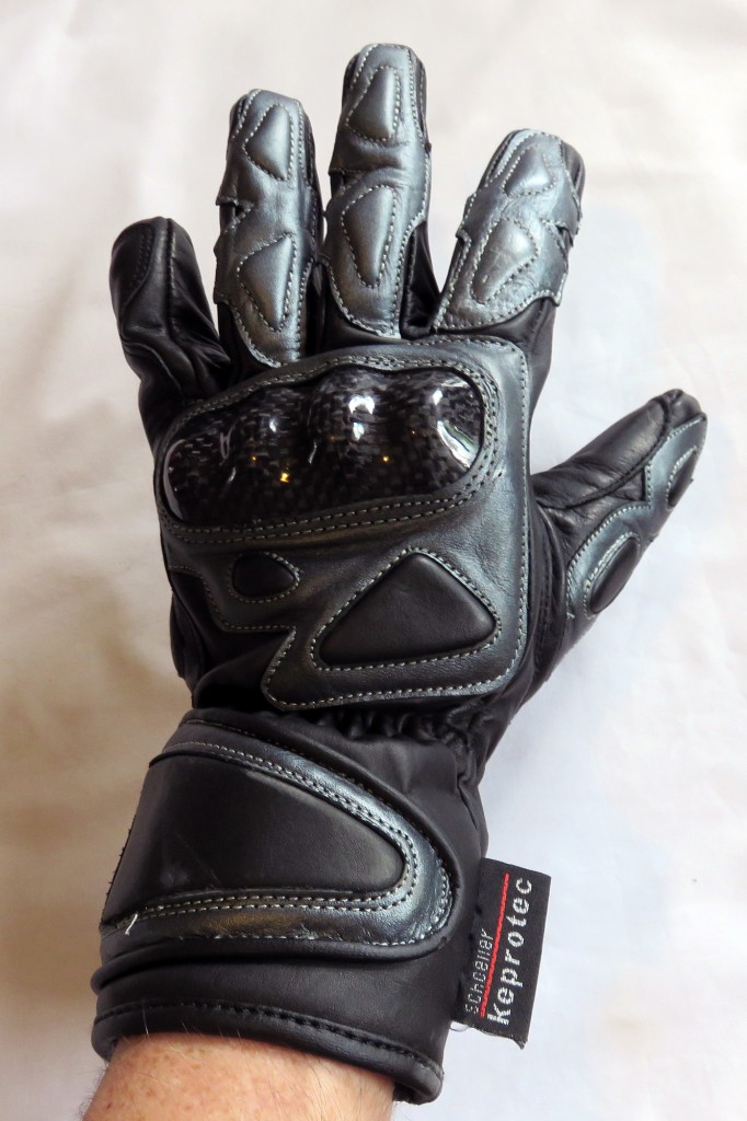 RNT-Leather-Motorcycle-Gloves-BikeReview-(12)