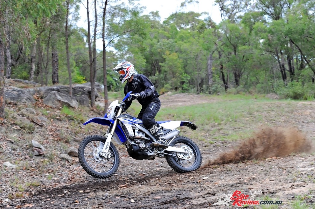 Bike Review 2016 Yamaha WR450F Actions (13)