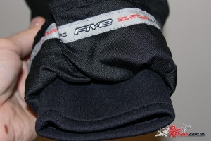 Bike Review Five WFX Tech Gloves (4)