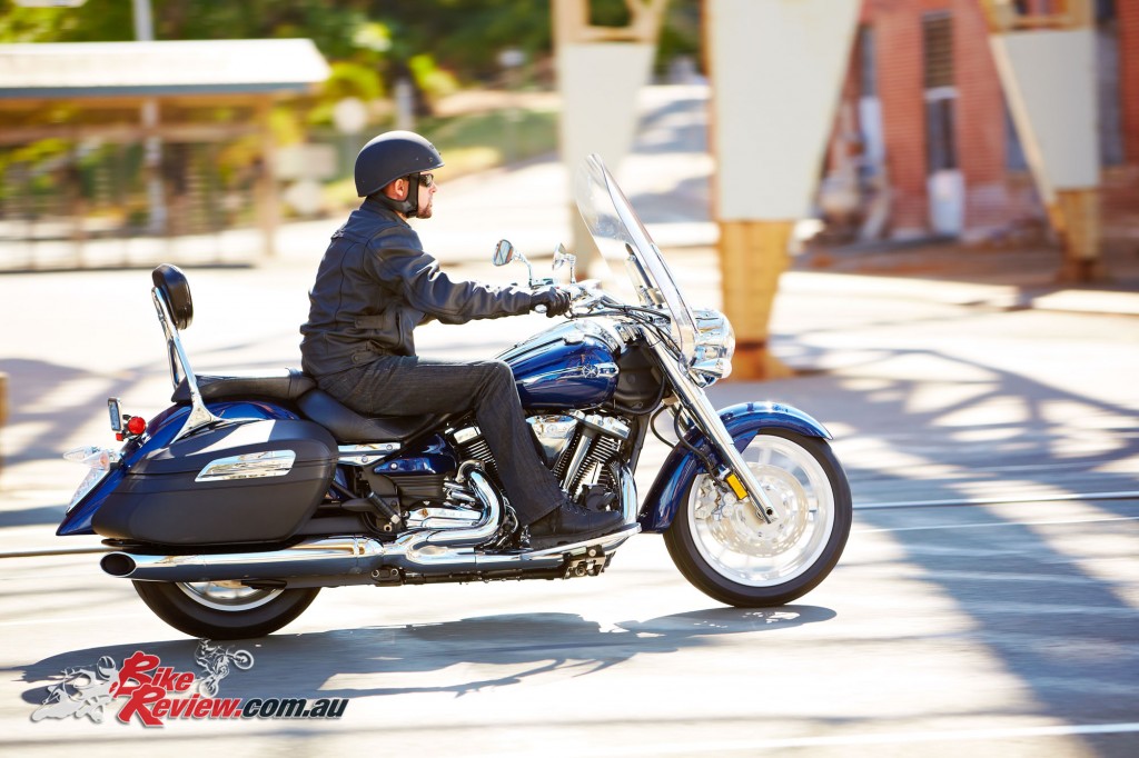 Bike Review Yamaha XV1900AT Star Tourer Test (2)