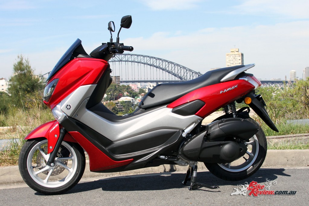 Yamaha NMAX 175 Static - Bike Review