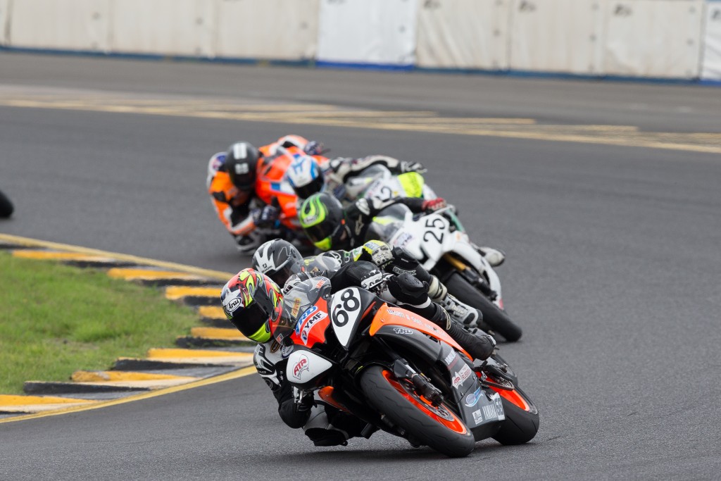 Levy wraps up Round 3 of the ASBK with Motul Supersport victory