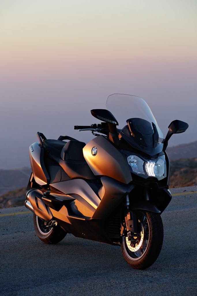 The new 2016 BMW C 650 GT 102128