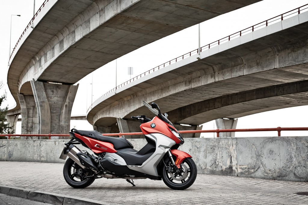 The new 2016 BMW C 650 Sport 102110