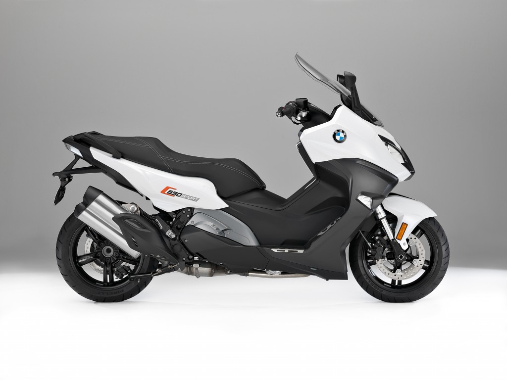 The new 2016 BMW C 650 Sport 102115