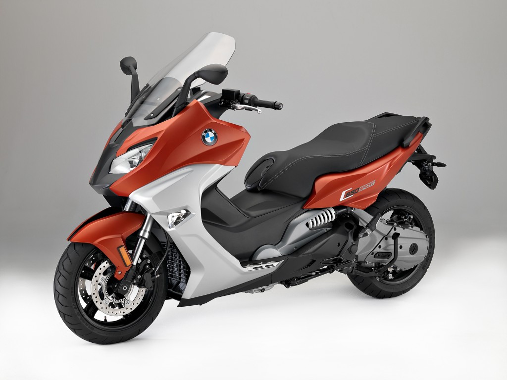 The new 2016 BMW C 650 Sport 102116