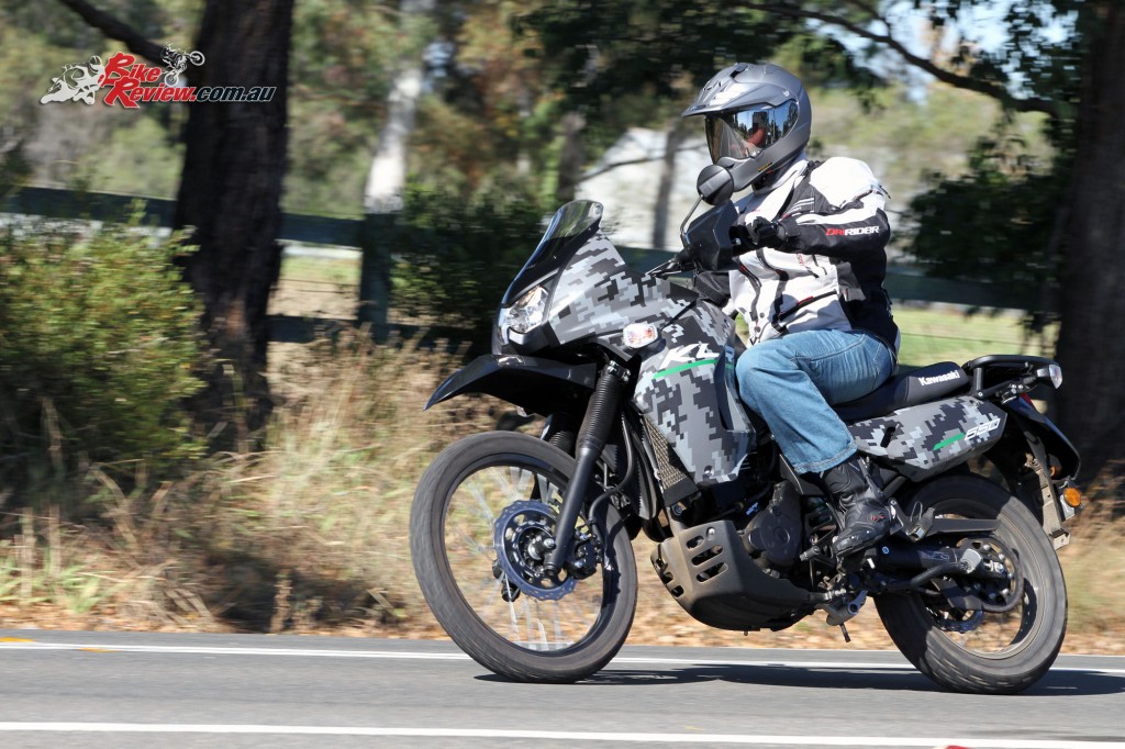 2016 Kawasaki KLR650 Bike Review Actions (10)