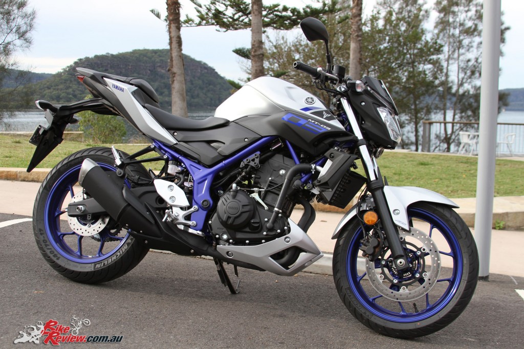 2016 Yamaha MT-03 Bike Review Stat (10)