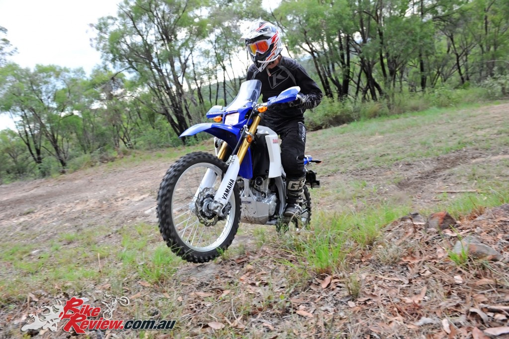 Bike Review 2016 Yamaha WR250R Actions (26)