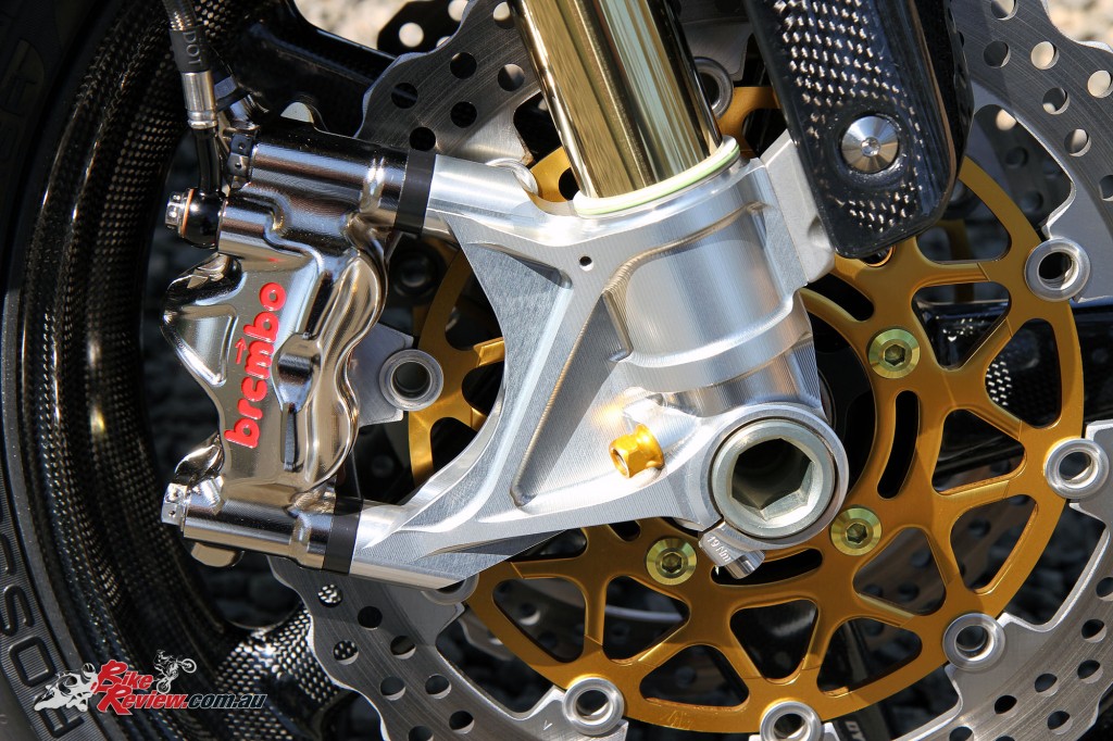 Bike Review Titanium Kawasaki ZX-10R Details (14)