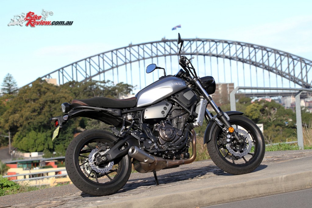 2016 Yamaha XSR700 Bike Review Stat (2)