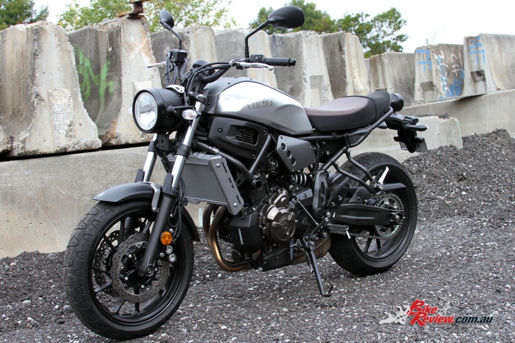 2016 Yamaha XSR700 Bike Review Stat (34)