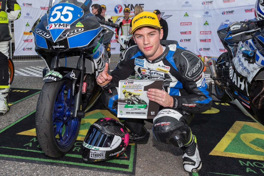 Leonard and Demmery race to victory once again at Round 4 of ASBK