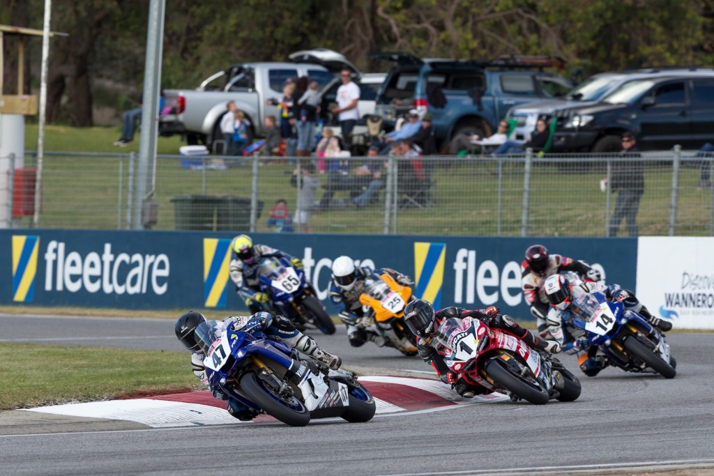 Maxwell snatches up Superbike championship lead and Round 4 victory in Western Australia