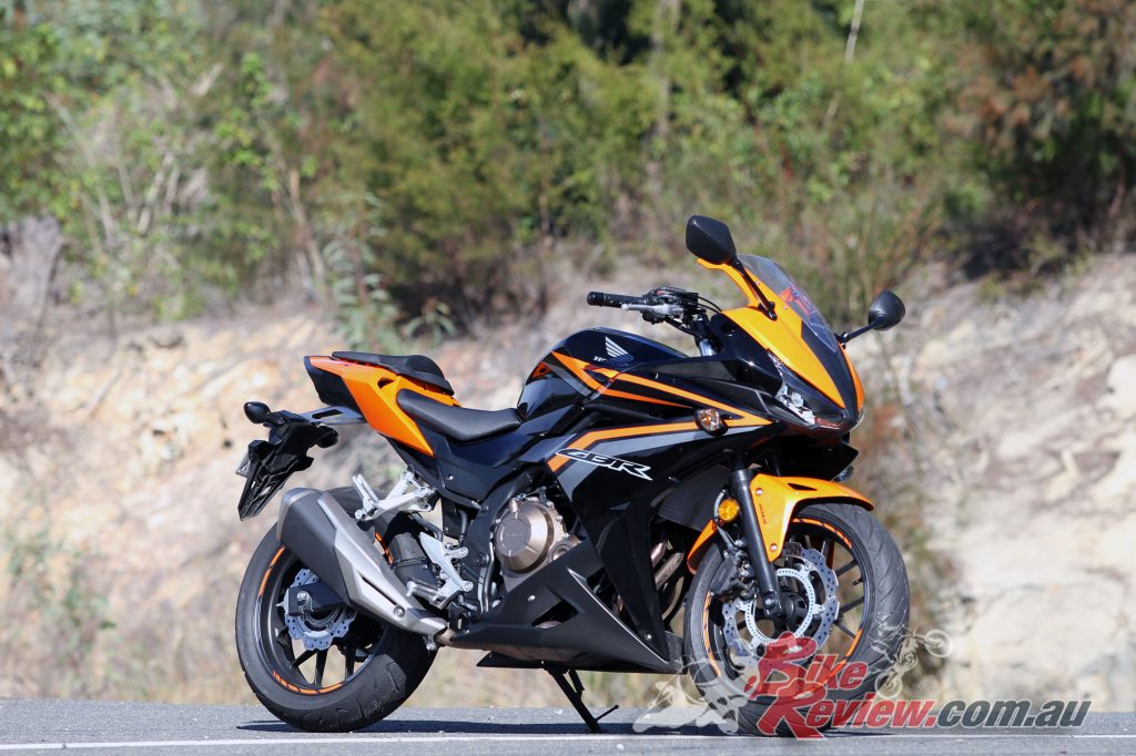 2016 Honda CBR500R Bike Review (20)