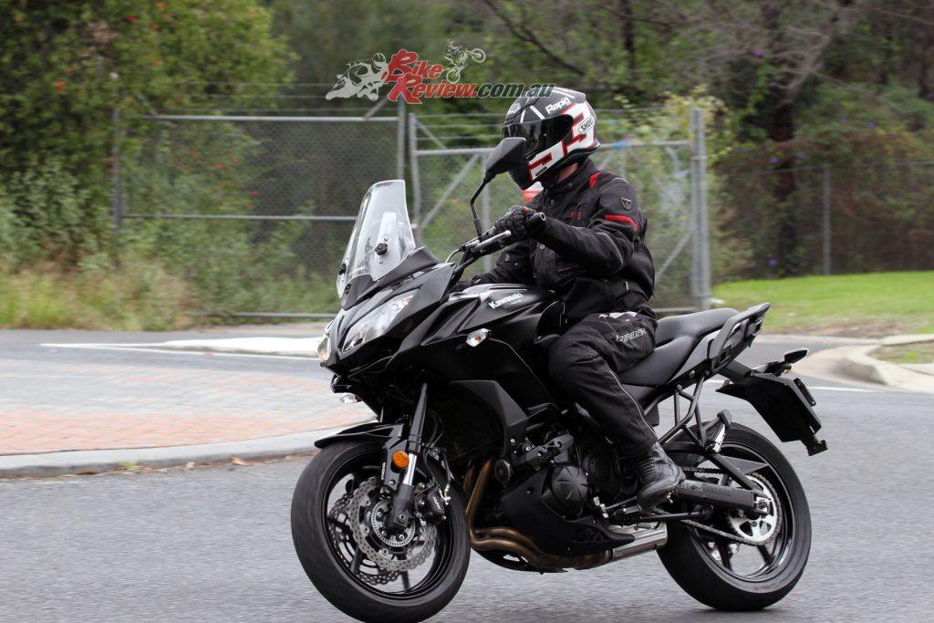 2016 Kawasaki Versys 650L Bike Review (1)