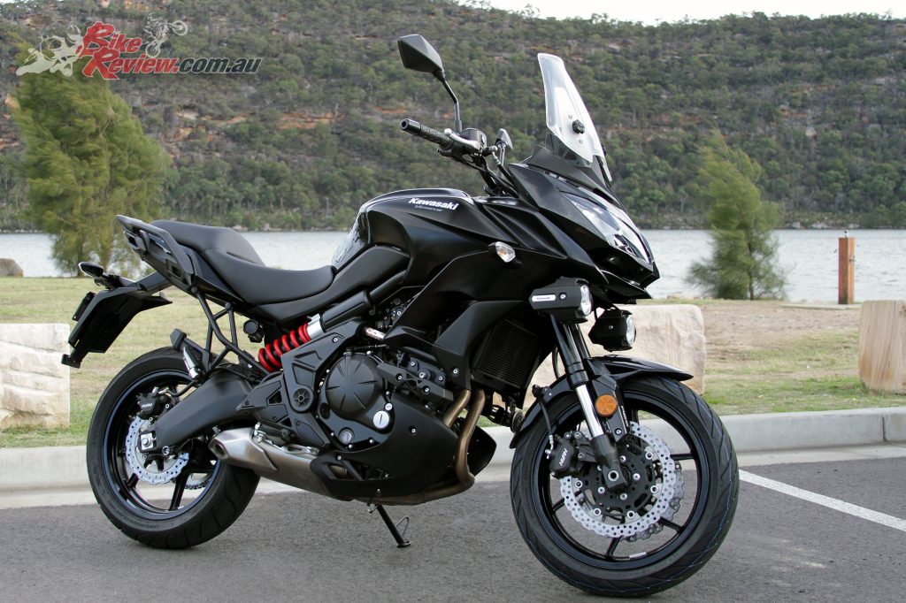 2016 Kawasaki Versys 650L Bike Review (2)