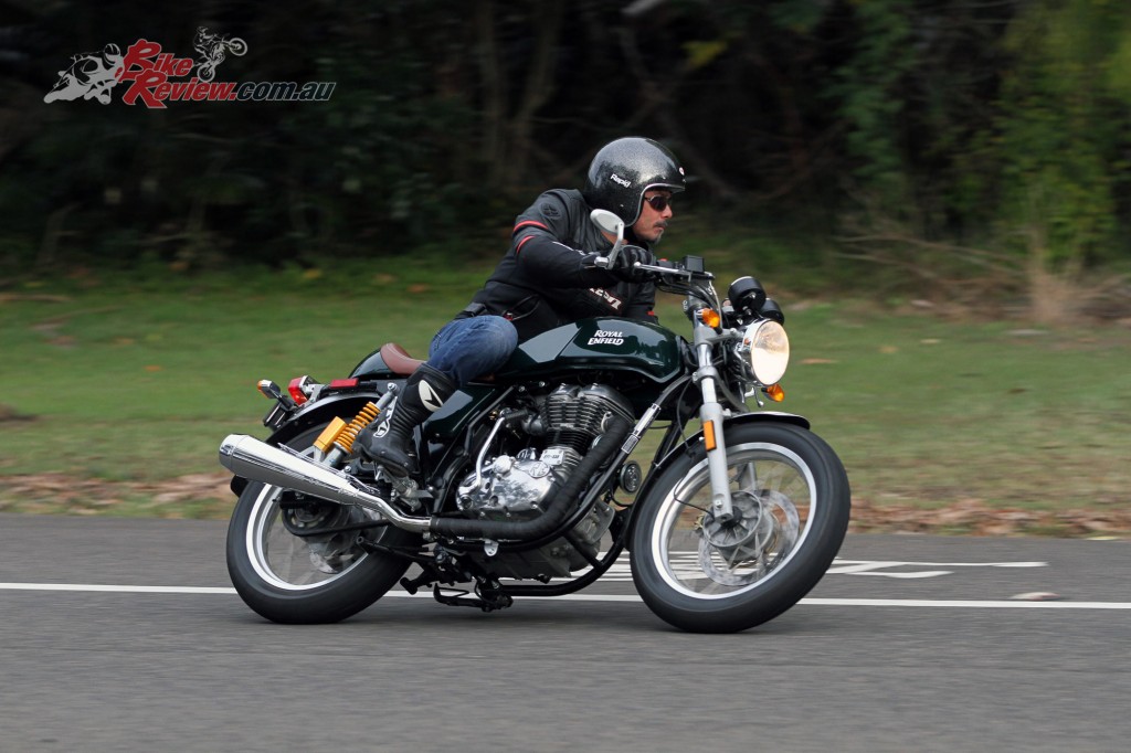2016 Royal Enfield Continental GT Bike Review (19)