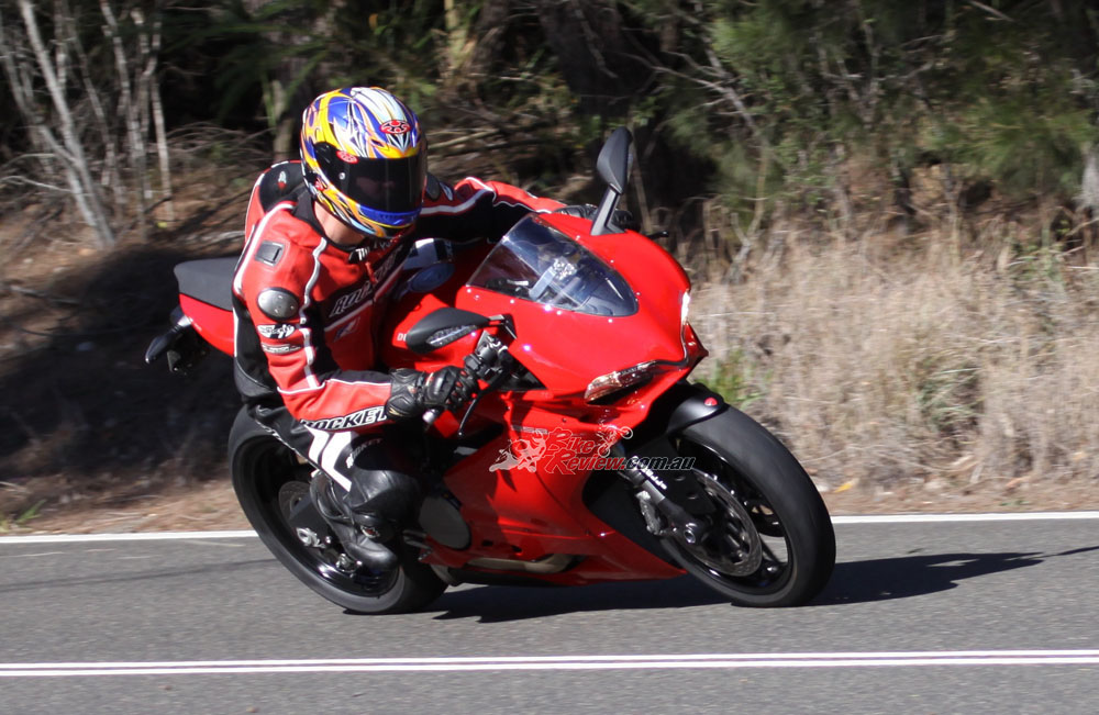 Review 2016 Ducati 959 Panigale Bike Review
