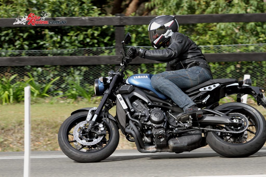 2016 Yamaha XSR900 Bike Review Actions (6) copy
