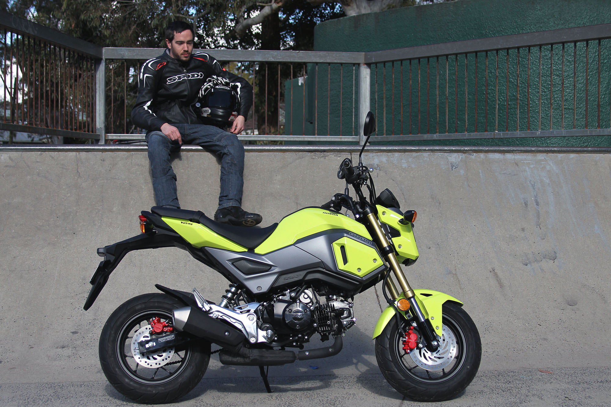 Review 16 Honda Grom Bike Review