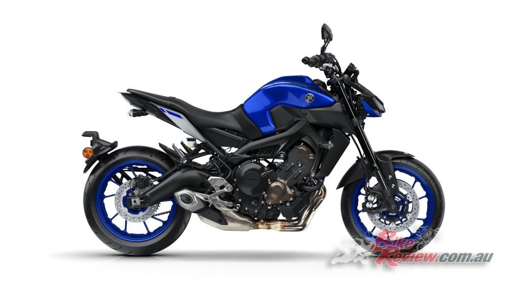 2017 Yamaha MT-09, Race Blue