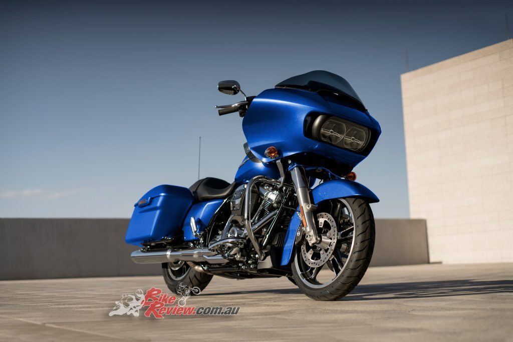 Harley-Davidson-Road-Glide-Special-2