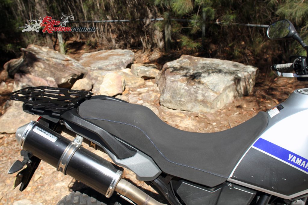 2016 Yamaha Tenere XTZ660 - Comfortable two-up seat with passenger grab rails