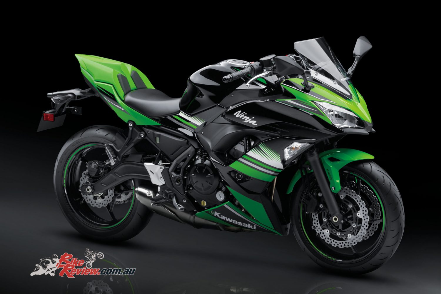 Kawasaki Ninja 650L 2017 - Green ⋆ Motorcycles R Us
