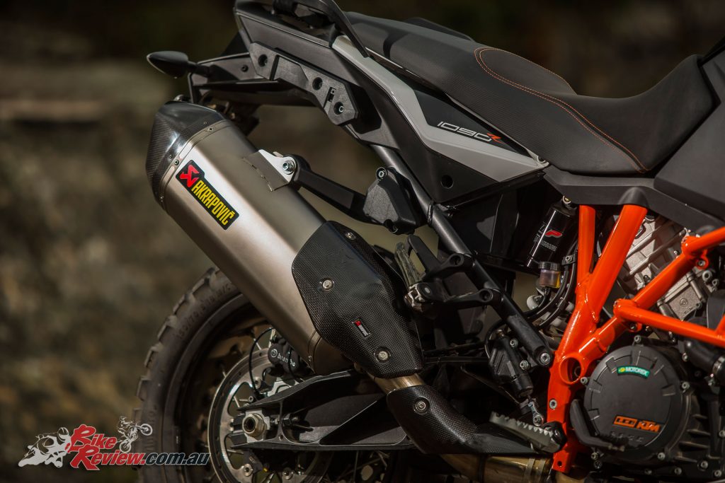 Again the 1090 Adventure R was fitted with non-standard accessories like the exhaust, much like the 1290 R