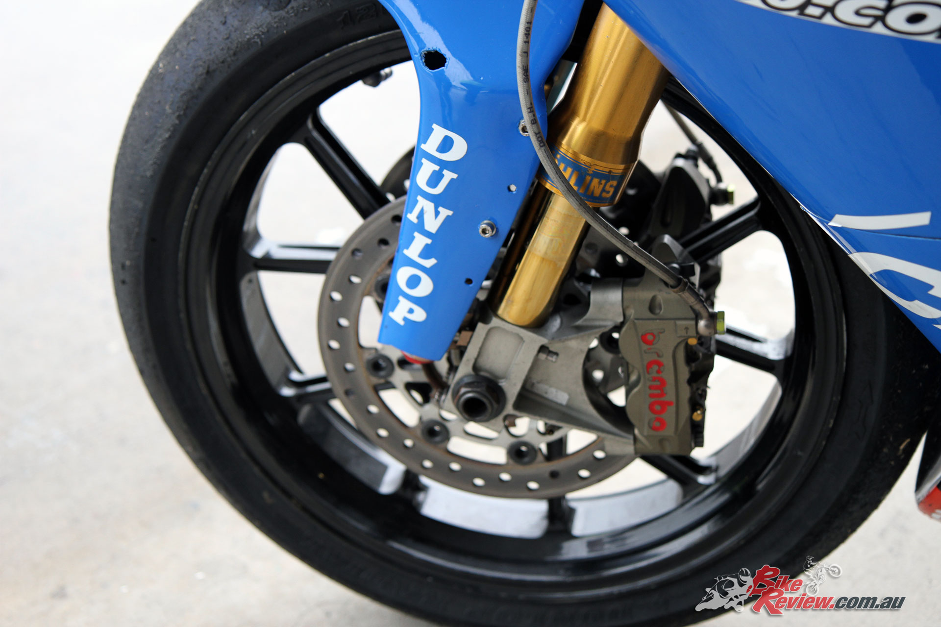 Factory spec Brembo brakes offer incredible performance, when you consider just how light this machine is