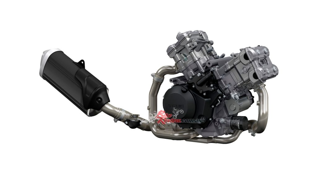 The V-Strom 1000XT engine meets Euro4 and features dual plug heads and 10-hole fuel injectors.