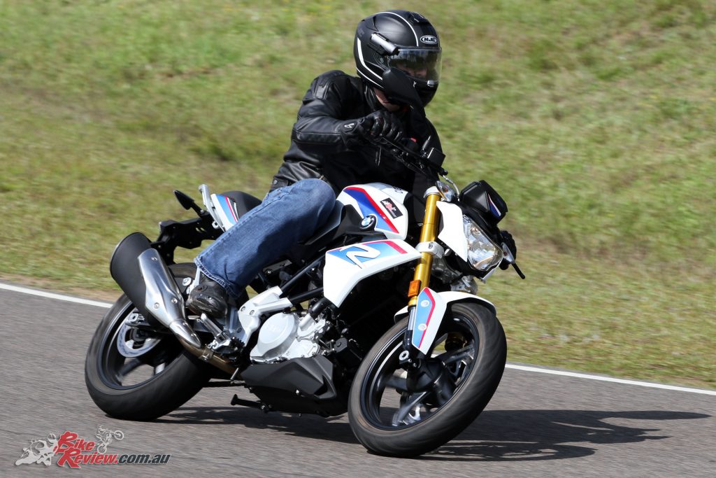 The G 310 R has conservative geometry but the wide 'bars give good leverage, a great set up for a learner. 