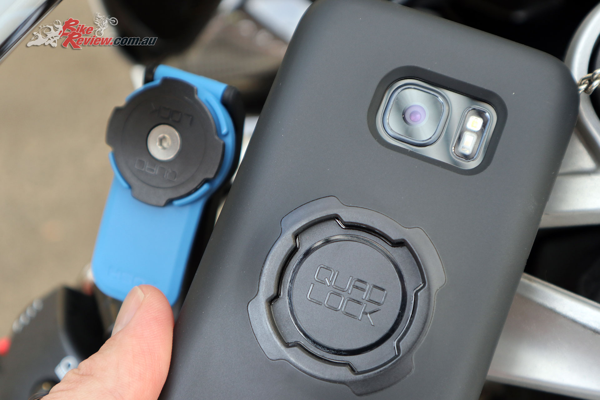 quad lock case review