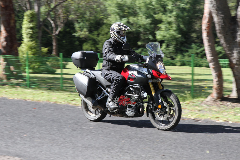 Jeff testing the new V-STROM 1000 in early 2015. 