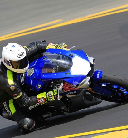 Testing the 2015 YZF-R1 at the launch in 2015.