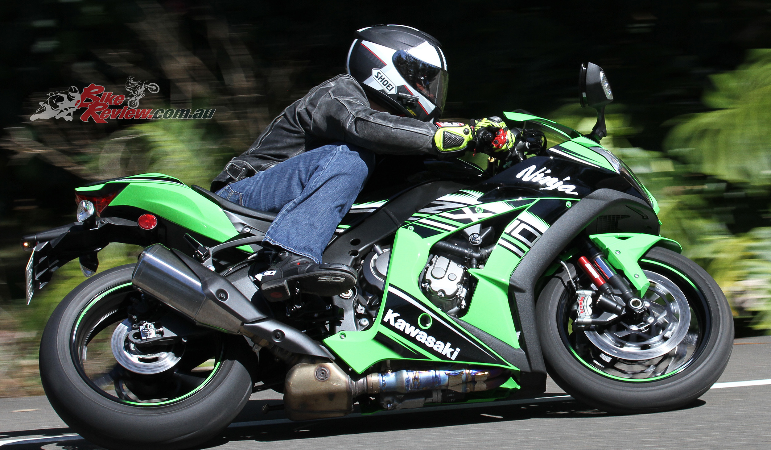 Review: 2016 Kawasaki Ninja ZX-10R Road Test - Bike Review