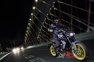 2017 Yamaha MT-09, Night Fluo