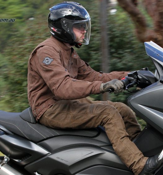 DriRider Scrambler jacket - brown, HJC FG-Jet helmet, DriRider Scrambler gloves, DriRider Rapid Jeans