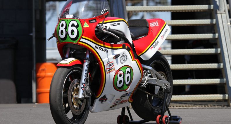 Cameron Donald races Manta Racing XR69 Replica