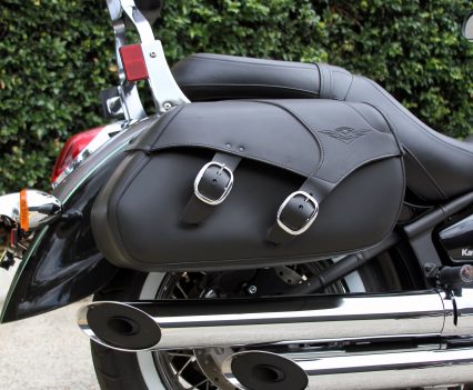 2017 Kawasaki Vulcan 900 Classic - Panniers offer good storage and clips under the false buckles ensure a secure close and easy opening.