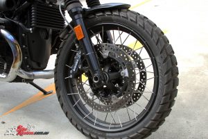 2017 BMW R nineT Scrambler - Black anodised wire-spoke wheels, Brembo four-piston brakes
