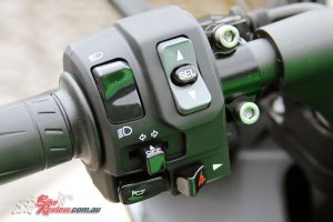 2017 Kawasaki Ninja 1000 - Left switchblock, with controls for the KTRC and power modes